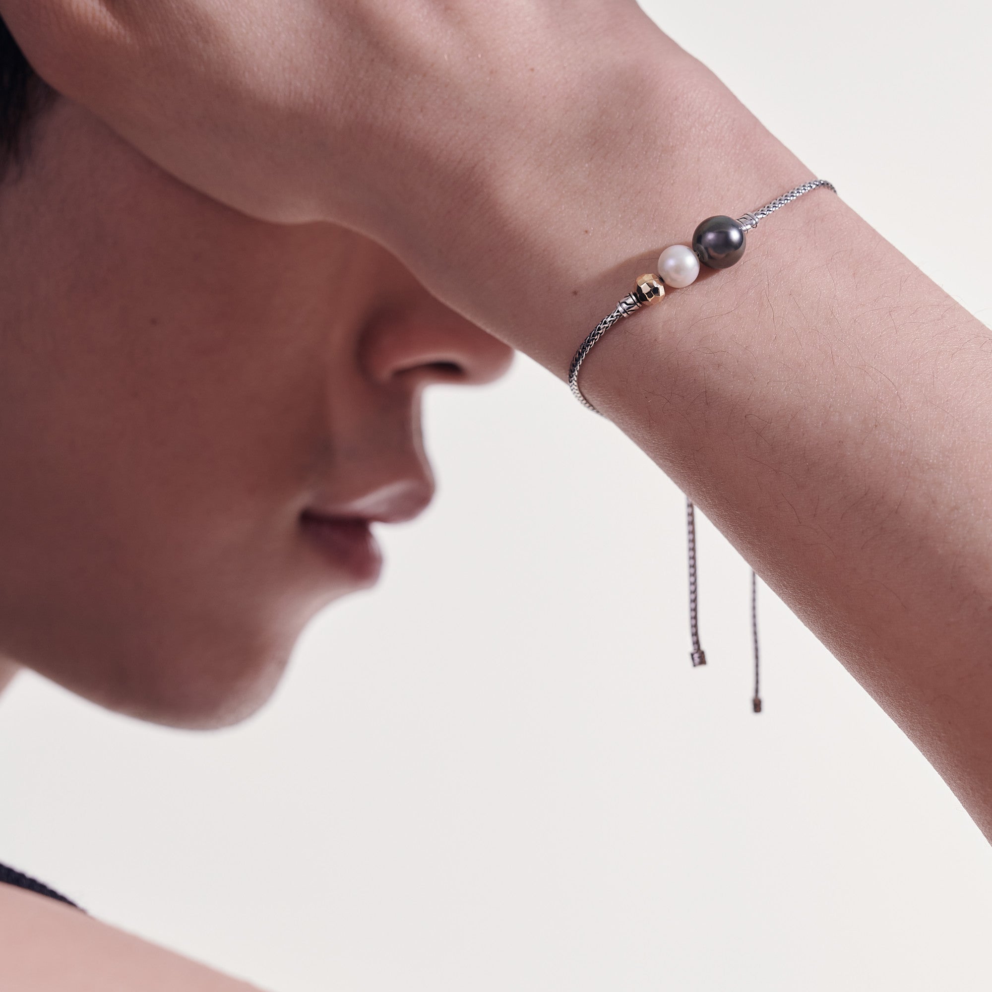 Pearl Pull Through Bracelet
