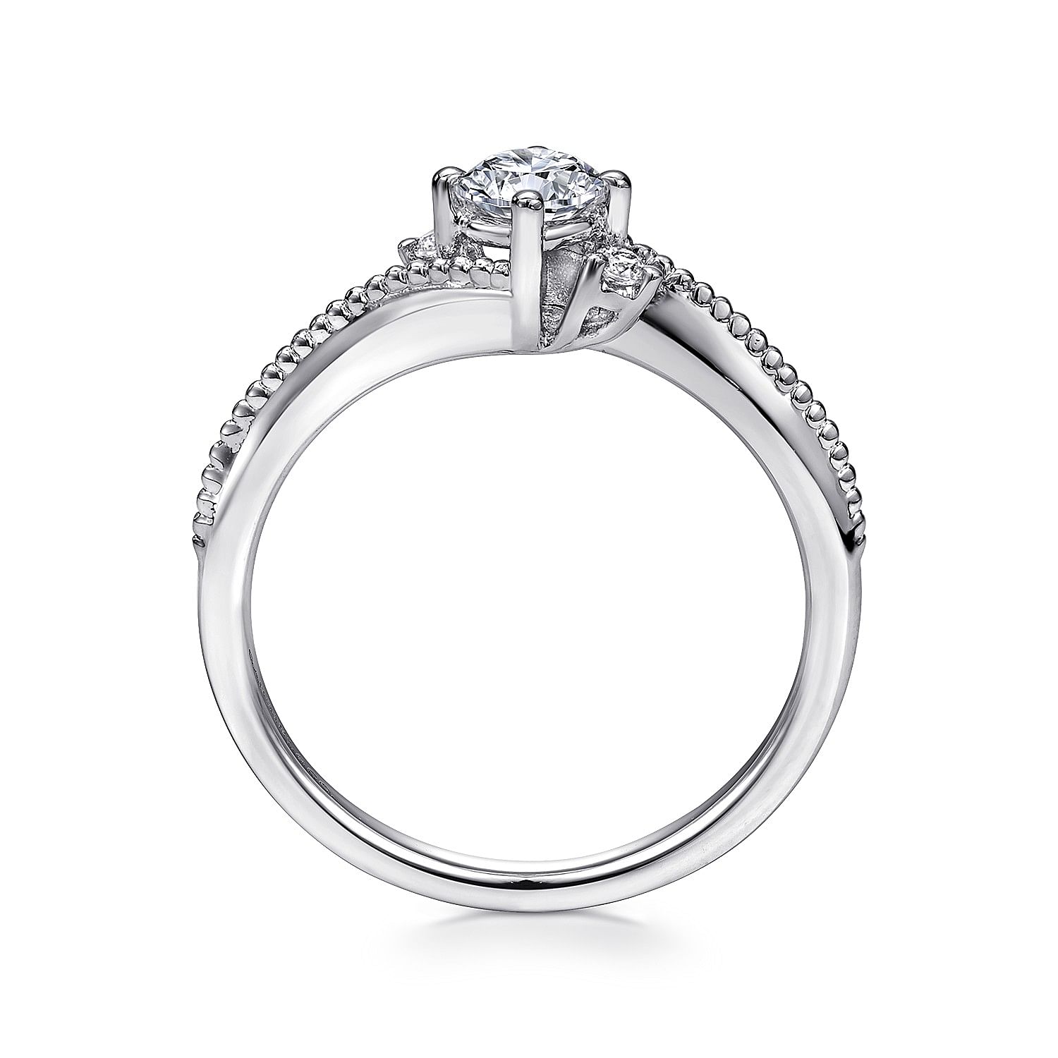 White Gold Three-Stone Round Complete Diamond Engagement Ring
