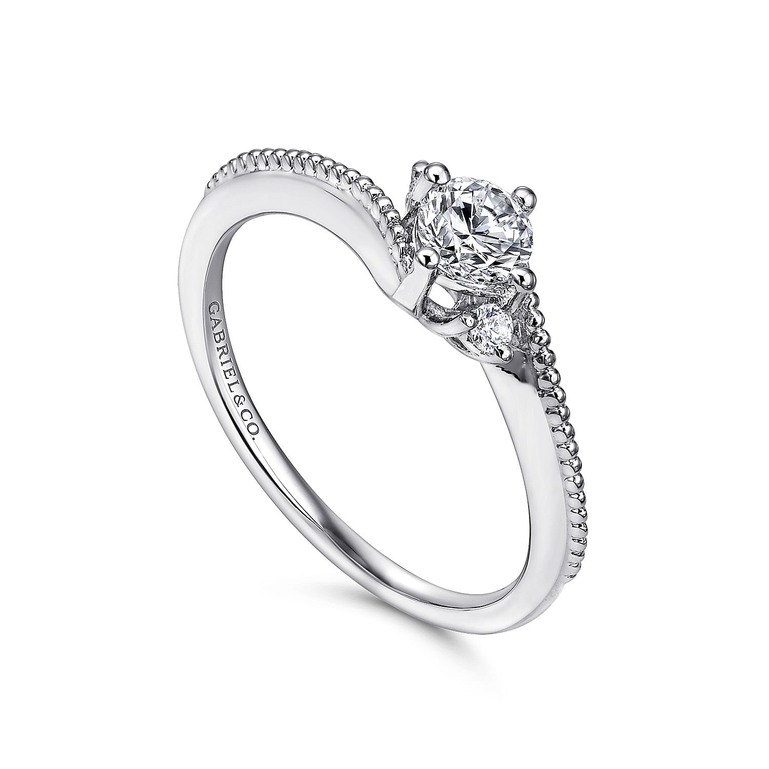 White Gold Three-Stone Round Complete Diamond Engagement Ring